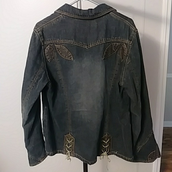 Jean Jacket - Picture 5 of 6